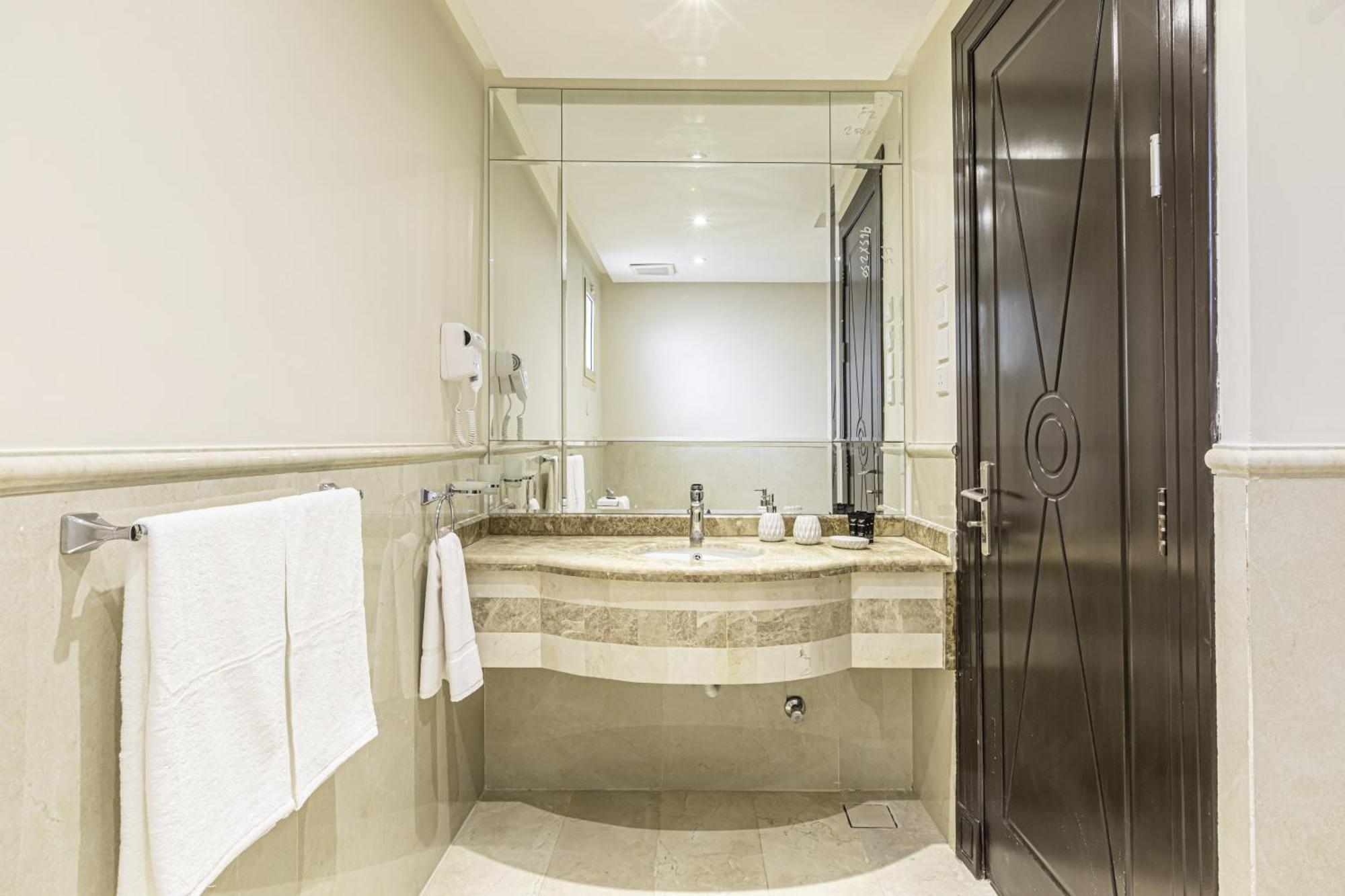 Stella Olaya Tower 1 Aparthotel